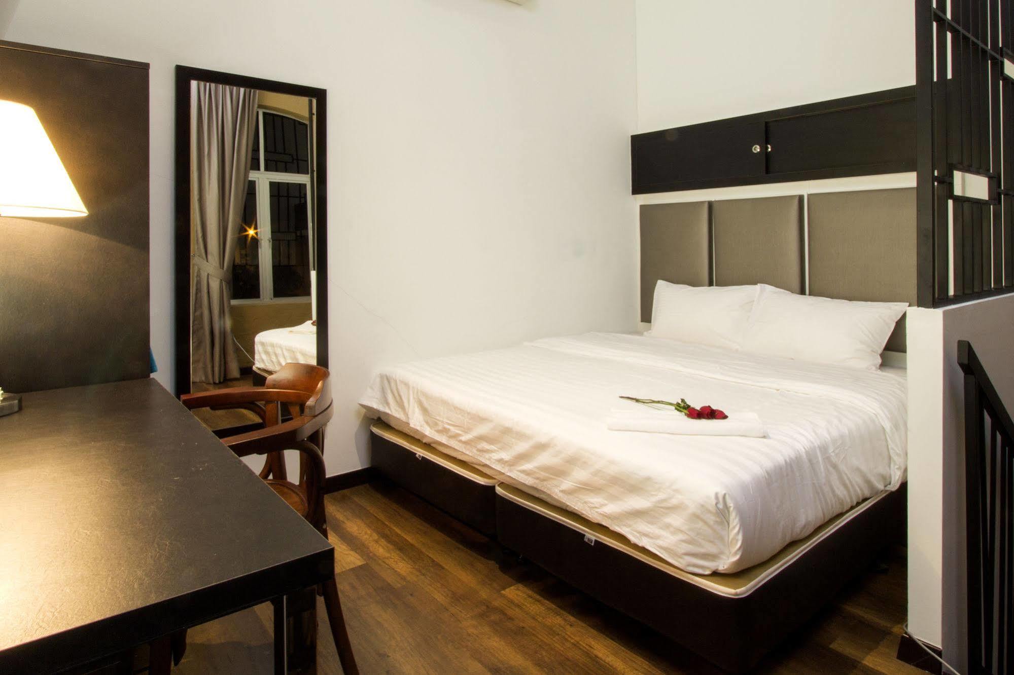 Oyo 127 The Reeds Hotel クアラルンプール エクステリア 写真