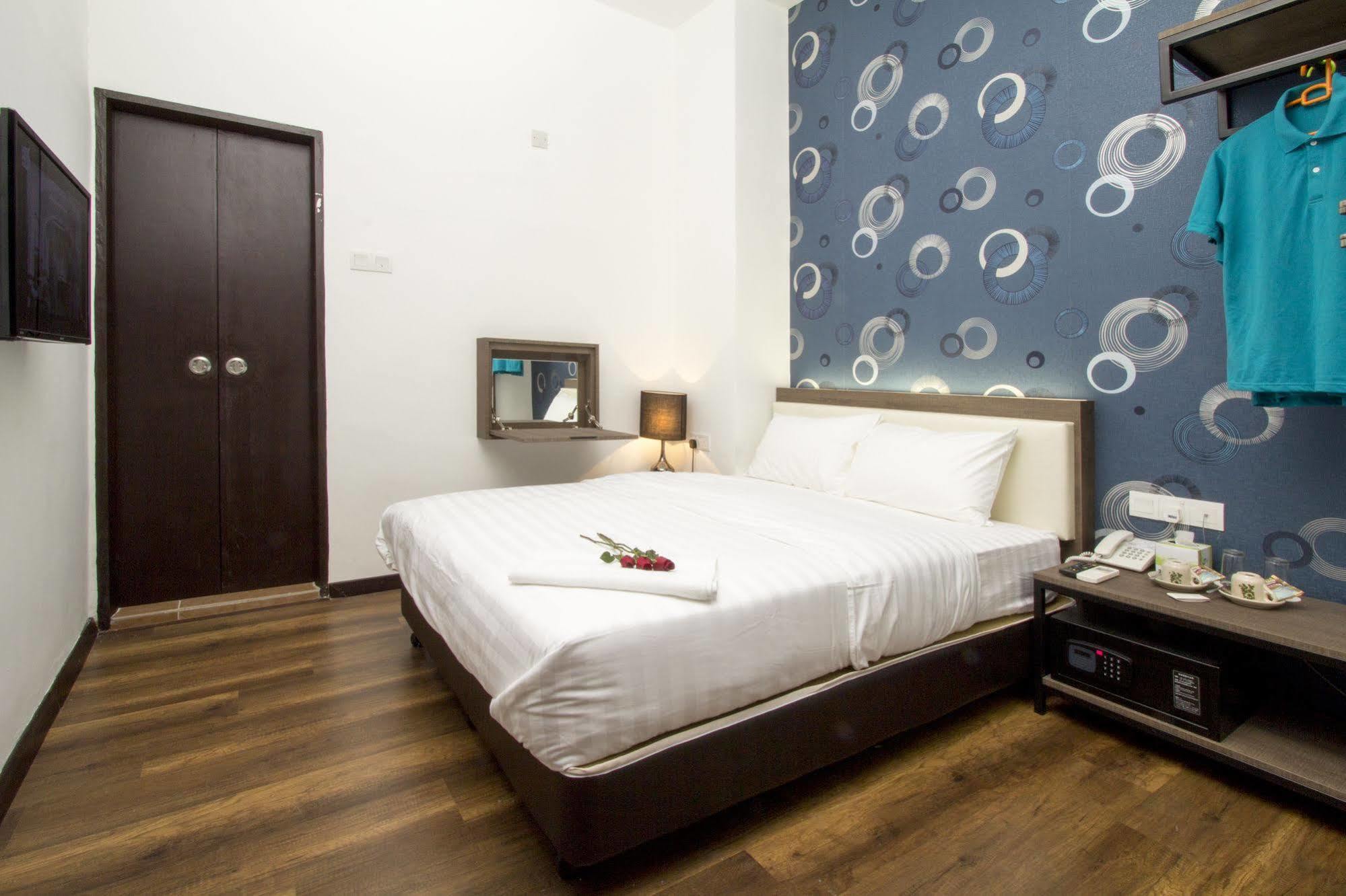 Oyo 127 The Reeds Hotel クアラルンプール エクステリア 写真