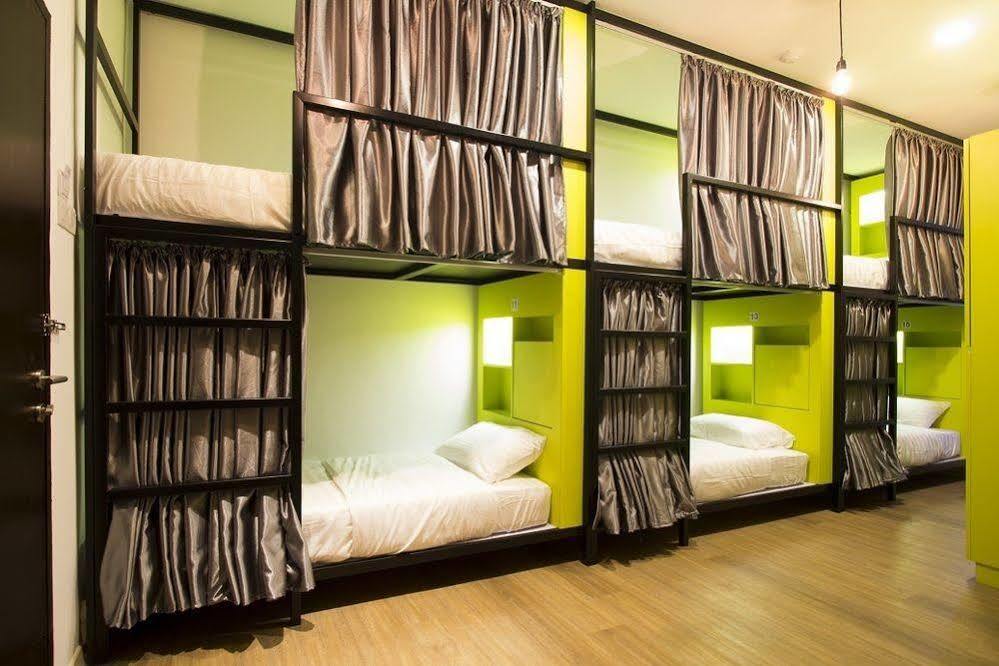 Oyo 127 The Reeds Hotel クアラルンプール エクステリア 写真