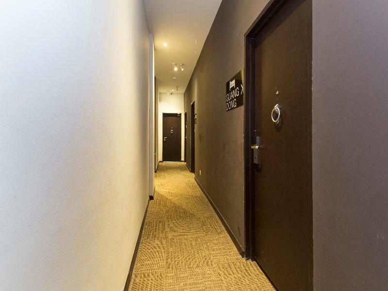 Oyo 127 The Reeds Hotel クアラルンプール エクステリア 写真